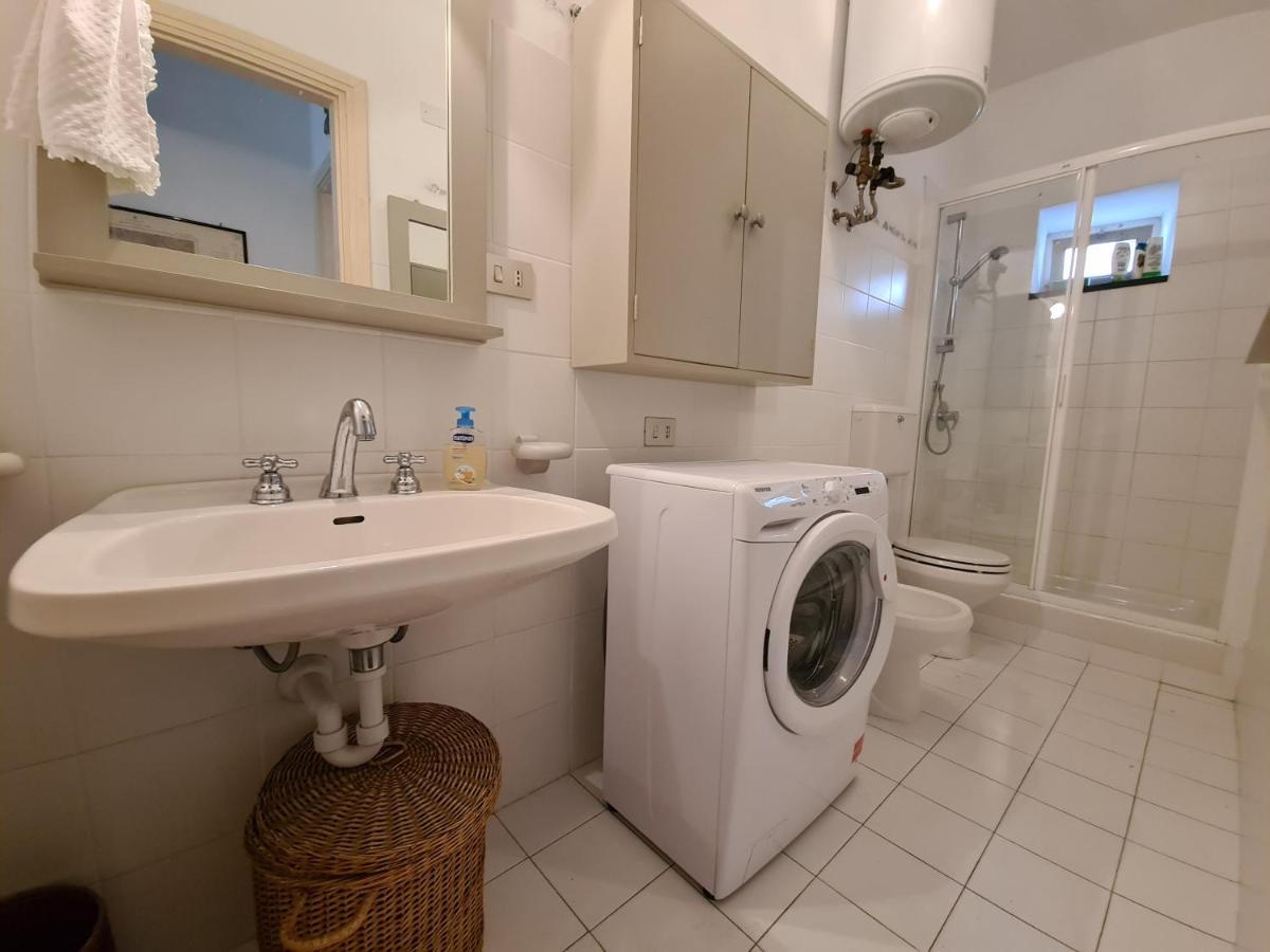 Appartement Mansarda A Finalborgo - Fascino E Tradizione à Finale Ligure Extérieur photo